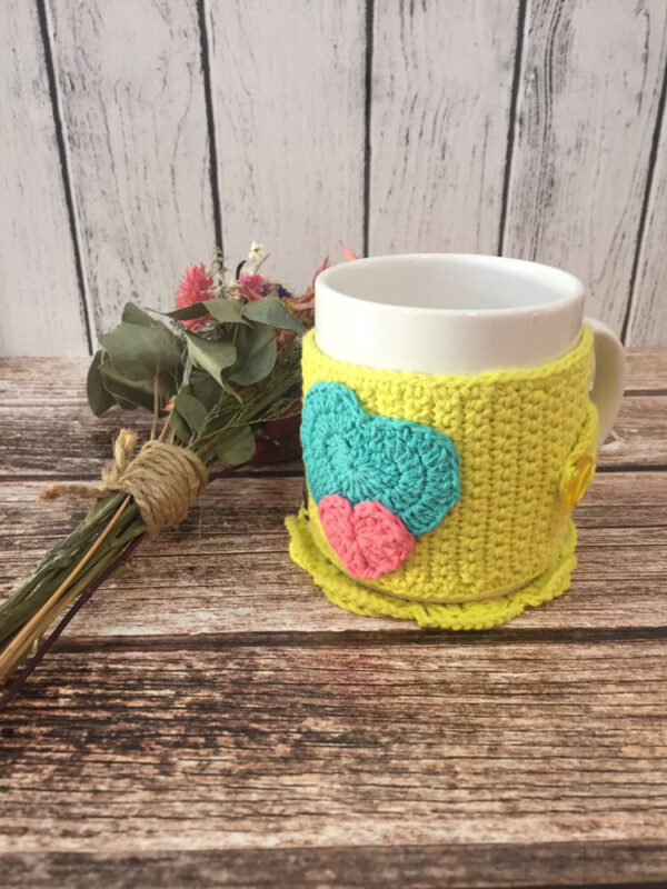 Taza corazones con posa taza